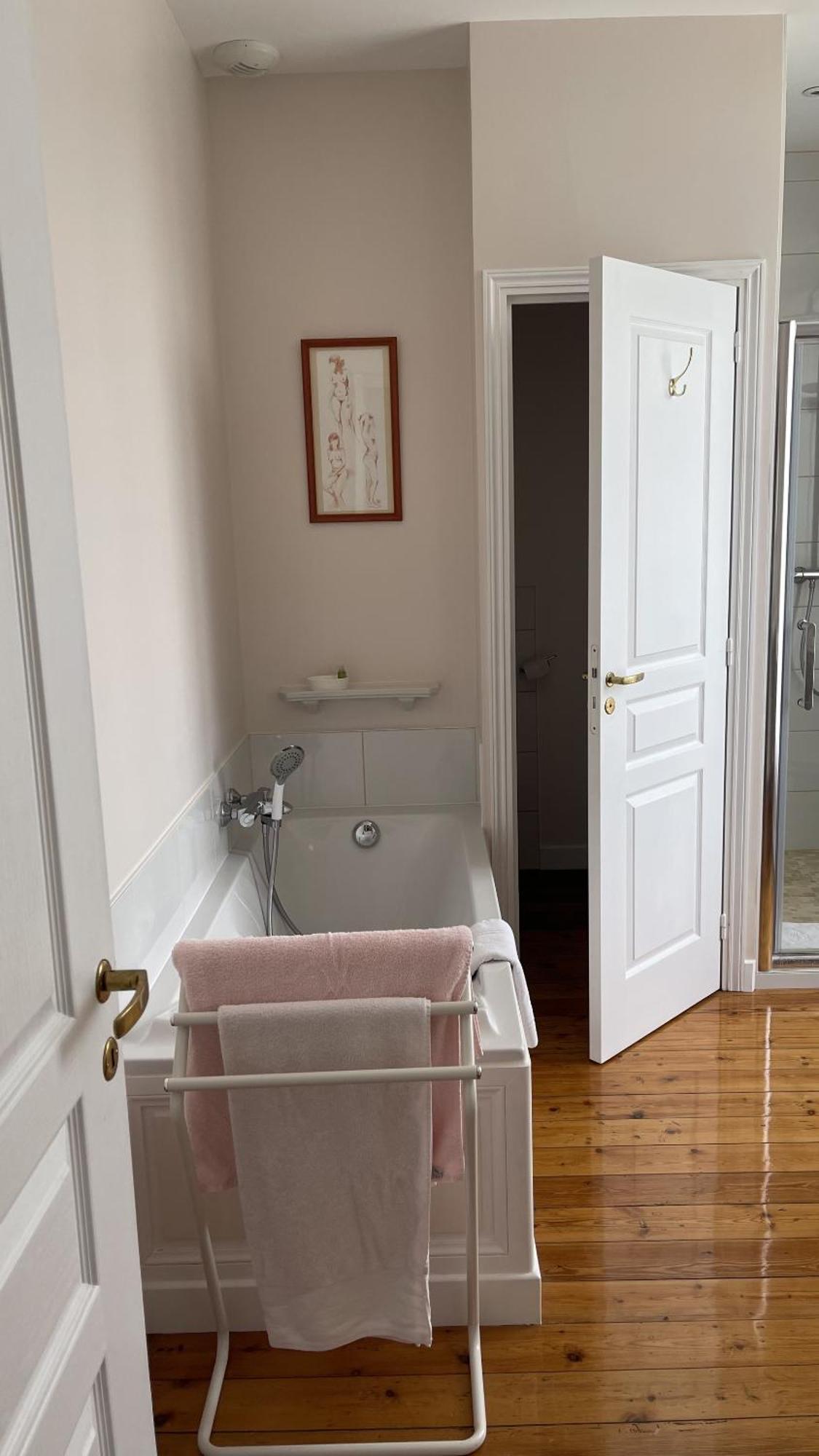 Chambres D'Hotes Du Bas Manoir Bretteville-sur-Odon Room photo